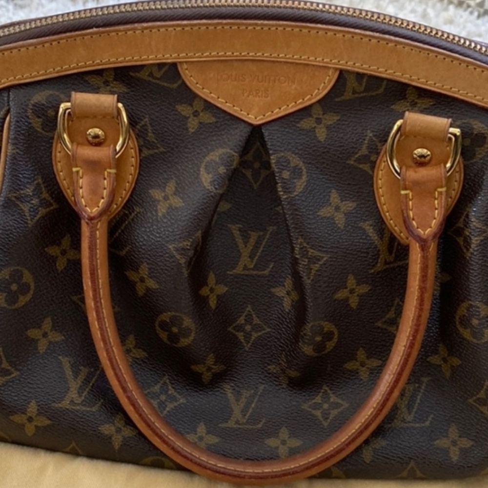 Authentic Louis Vuitton Tivoli PM Bag - Picture 11 of 16
